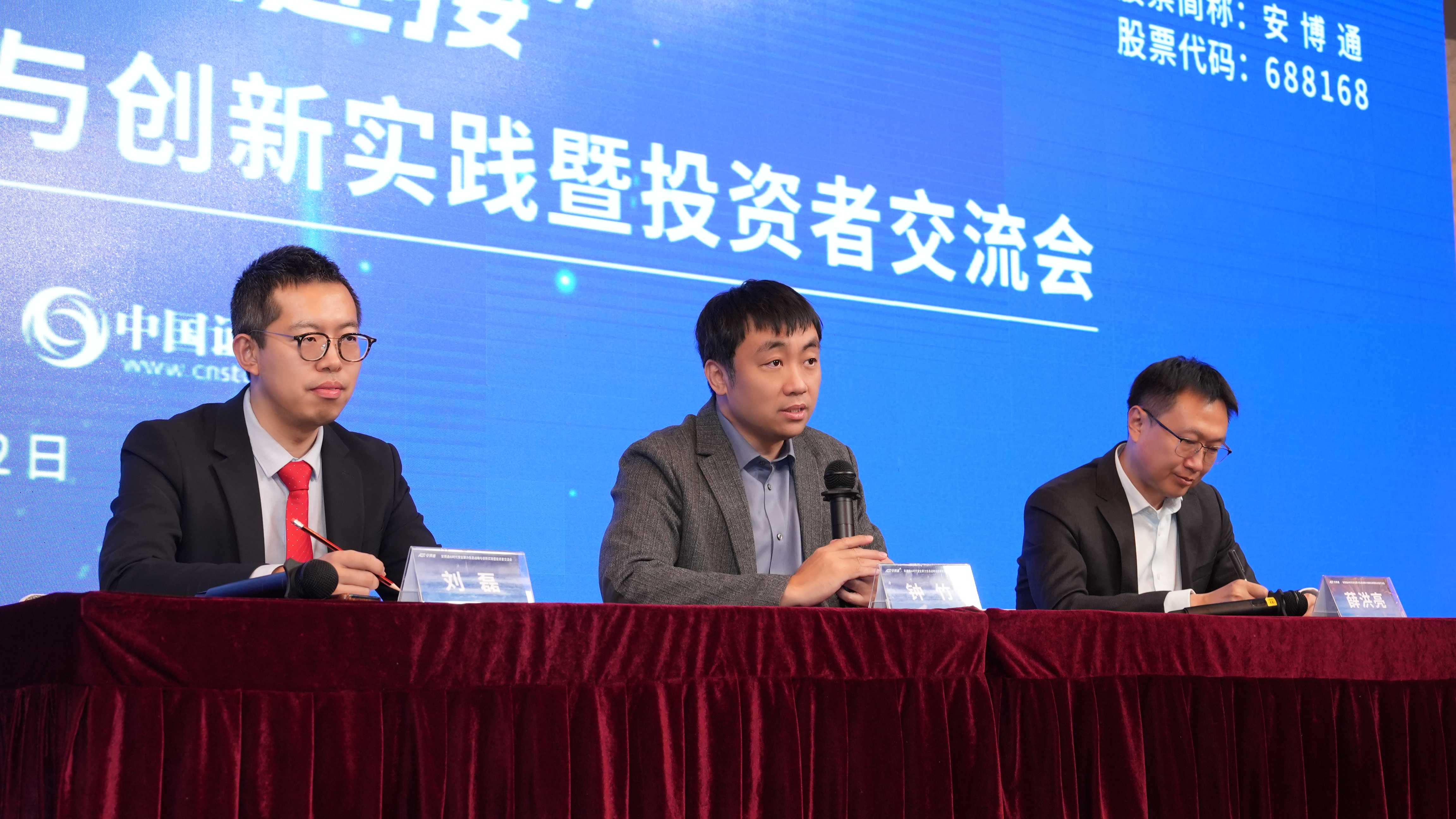 1763366430635007Rm6z.jpg 5.JPG